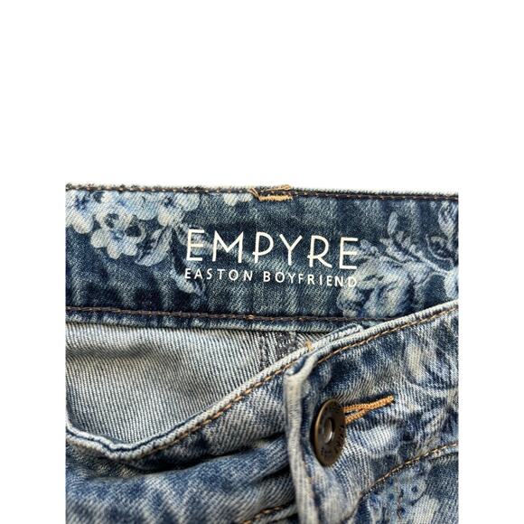 Empyre Easton Boyfriend Light Wash Floral Ripped Distressed Denim Jeans Size 13 - Picture 5 of 7
